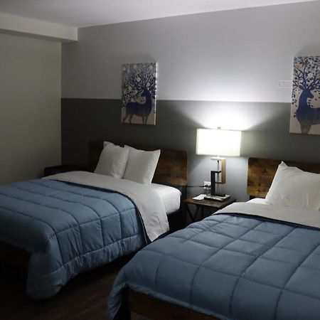 Timberland Inn & Restaurant Swan River Esterno foto