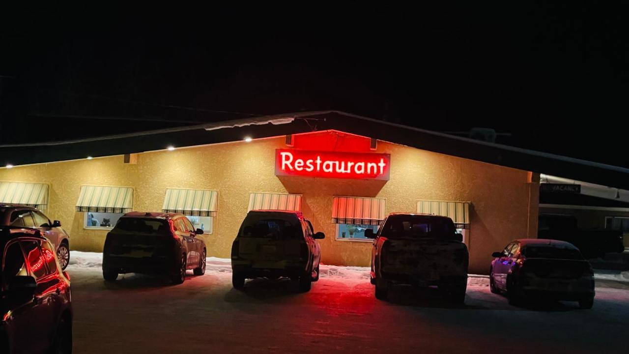 Timberland Inn & Restaurant Swan River Esterno foto